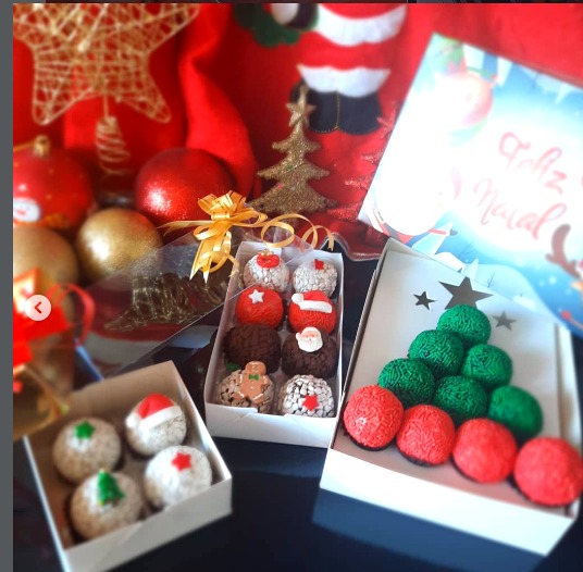 Caixas de doces decorados para o Natal
